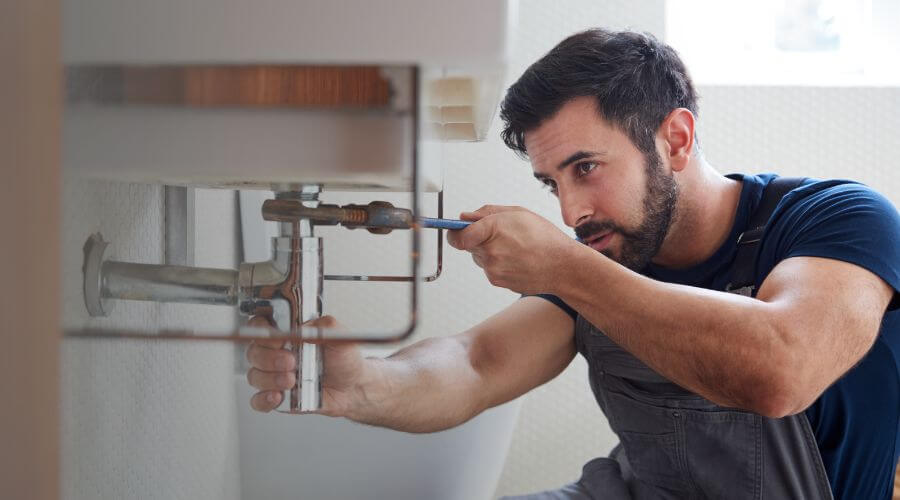 Expert burst pipe repair services in Jerusalem, AR